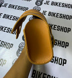 Durable and practical classic handlebar bag for cycling and motor rides