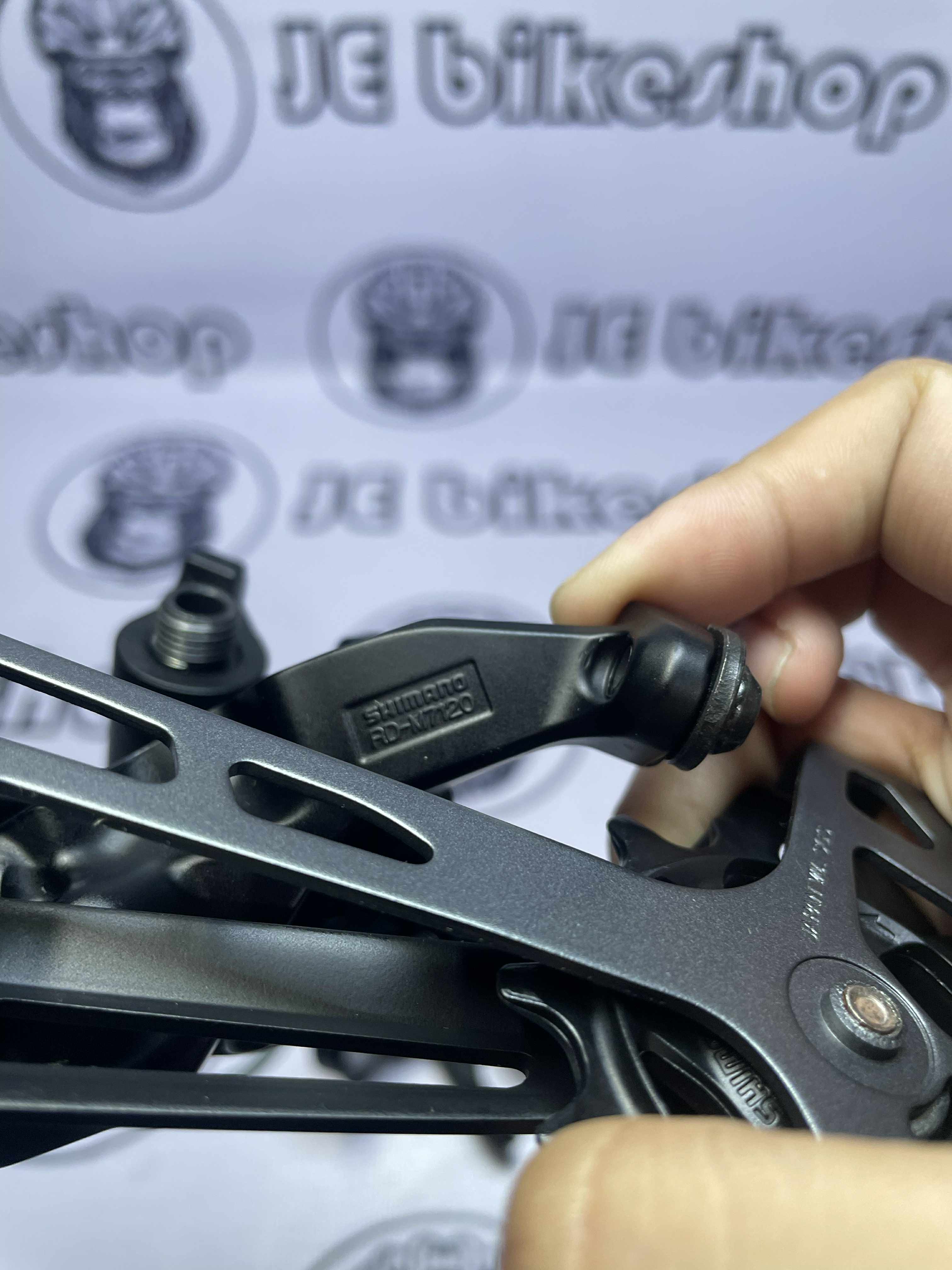 SLX M7120 RD AND M7100 SHIFTER 12 SPEED
