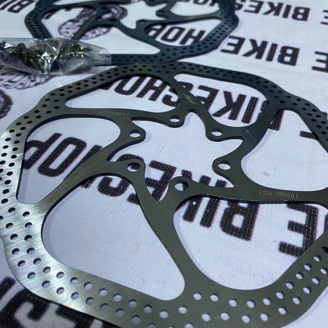 Shimano MT200 hydraulic brakes kit for mountain bikes