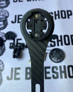 Syncros integrated handlebar 17° with carbon Barfly for cycling performance.