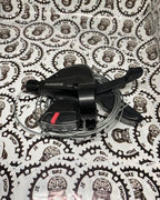 Durable Shimano M310 right shifter 8-speed for smooth gear changes.