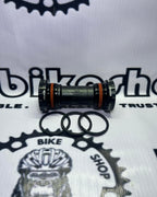 SHIMANO BB-MT501 HOLLOWTECH BOTTOM BRACKET