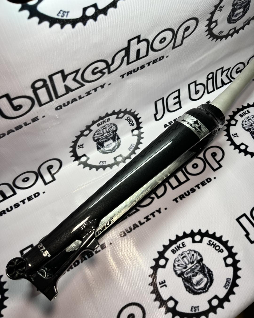 TANKE RIGID FORK 27.5 THRU AXLE