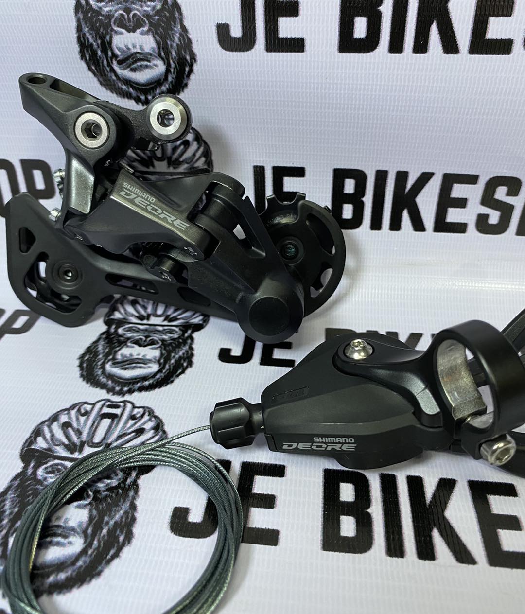 Shimano Deore M4120 rear derailleur with M4100 shifter set
