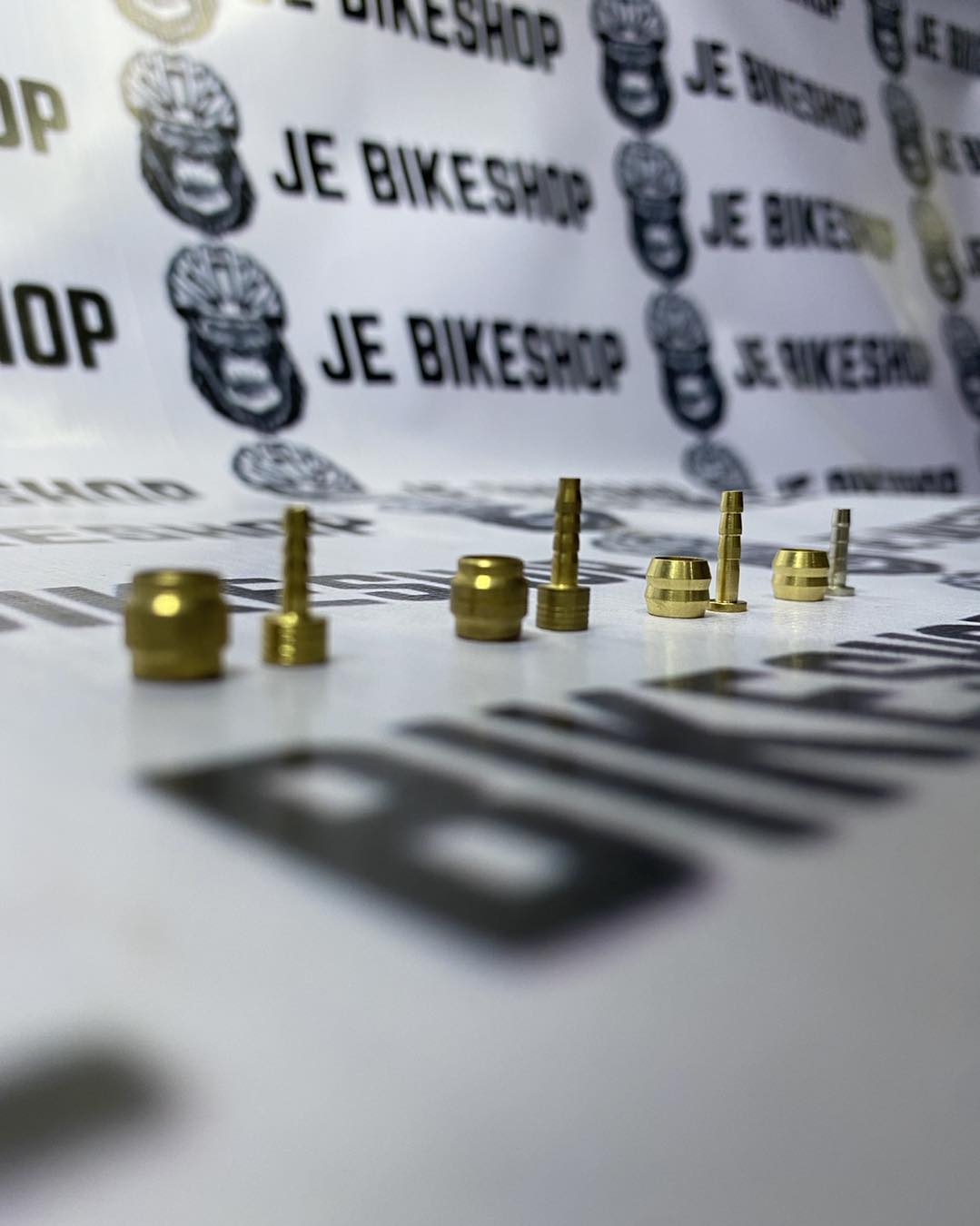 SRAM hydraulic brake fittings olive and insert kit