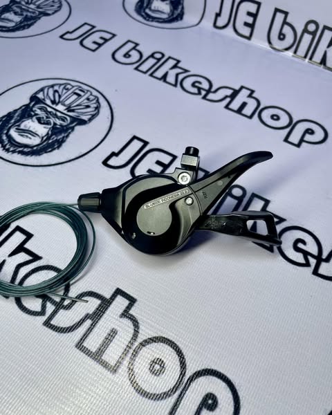 Durable Shimano U6000 SGS long cage derailleur 11-speed.