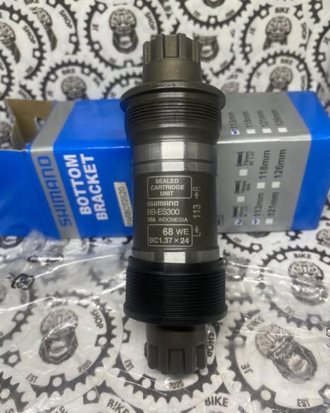 Shimano Octalink BB 68x113mm for smooth and reliable pedaling