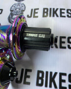 Durable Tanke oil slick hubs 28 holes, pair, for smooth cassette installation