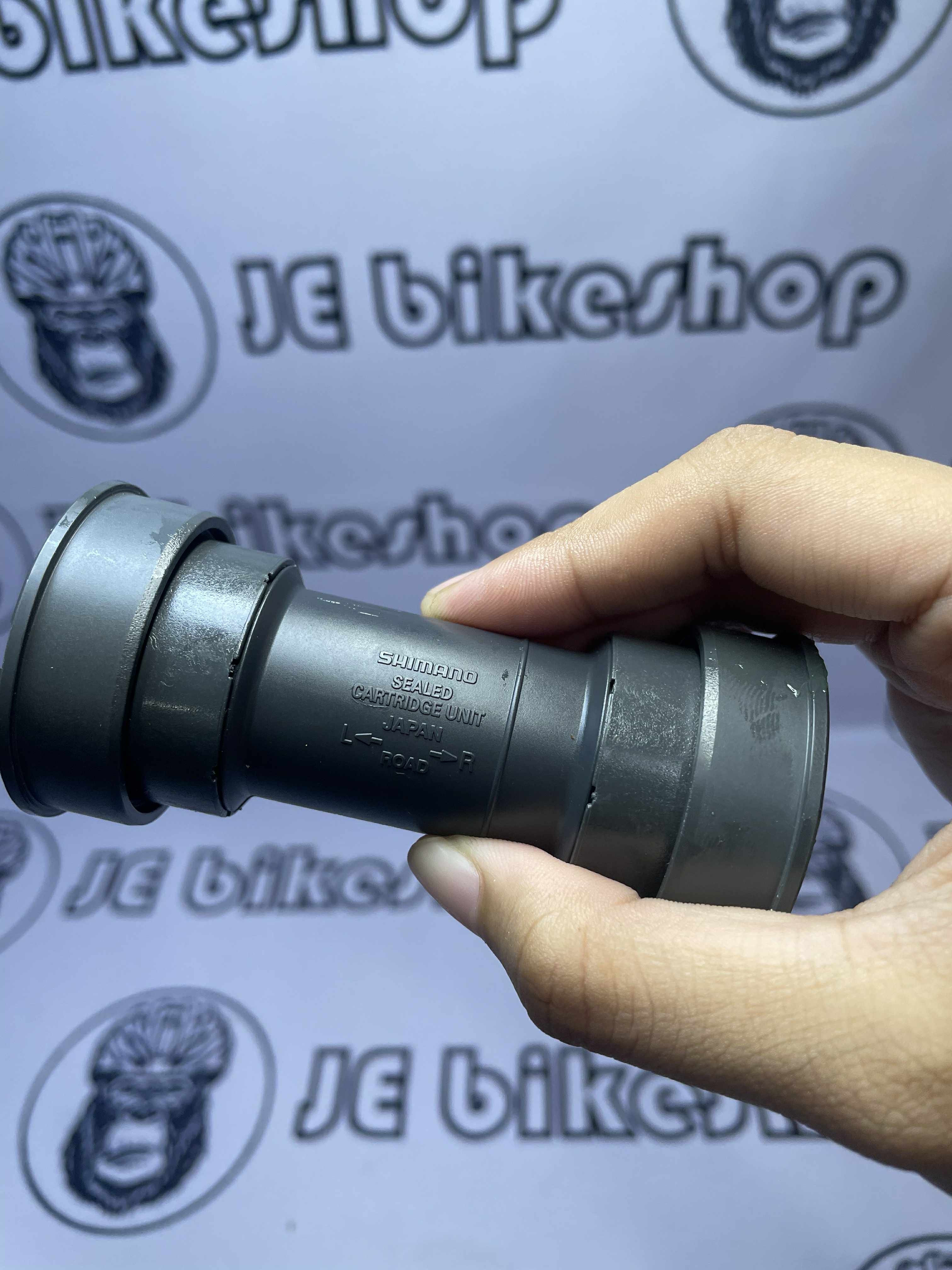 SHIMANO SM-BB72-41 PRESS-FIT BOTTOM BRACKET