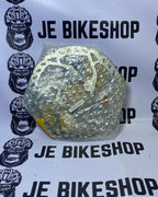 Shimano 160mm SM-RT66-S Ice Technologies rotor for braking performance.