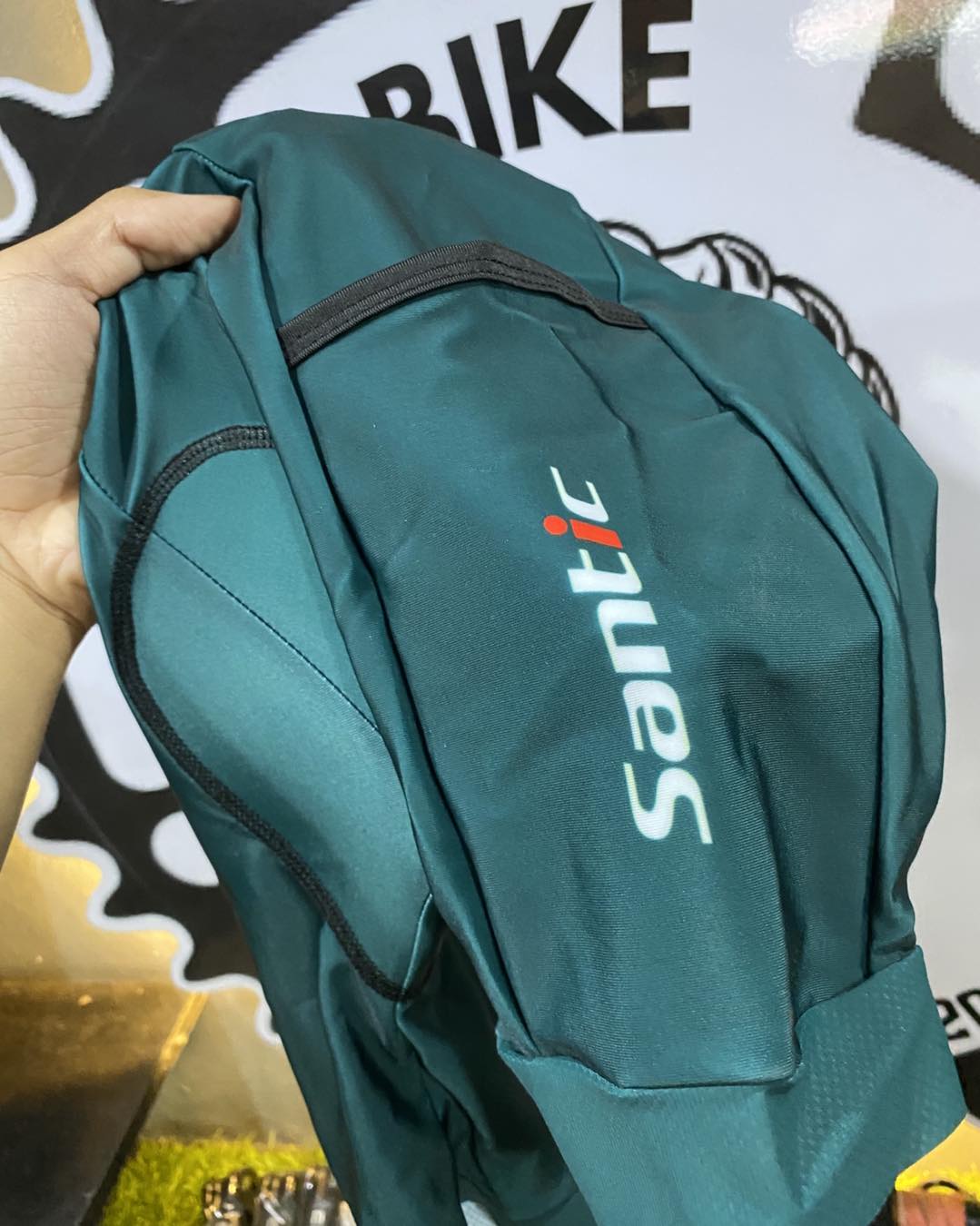 Santic XS cycling bib shorts with 20D Powerband pads for comfort