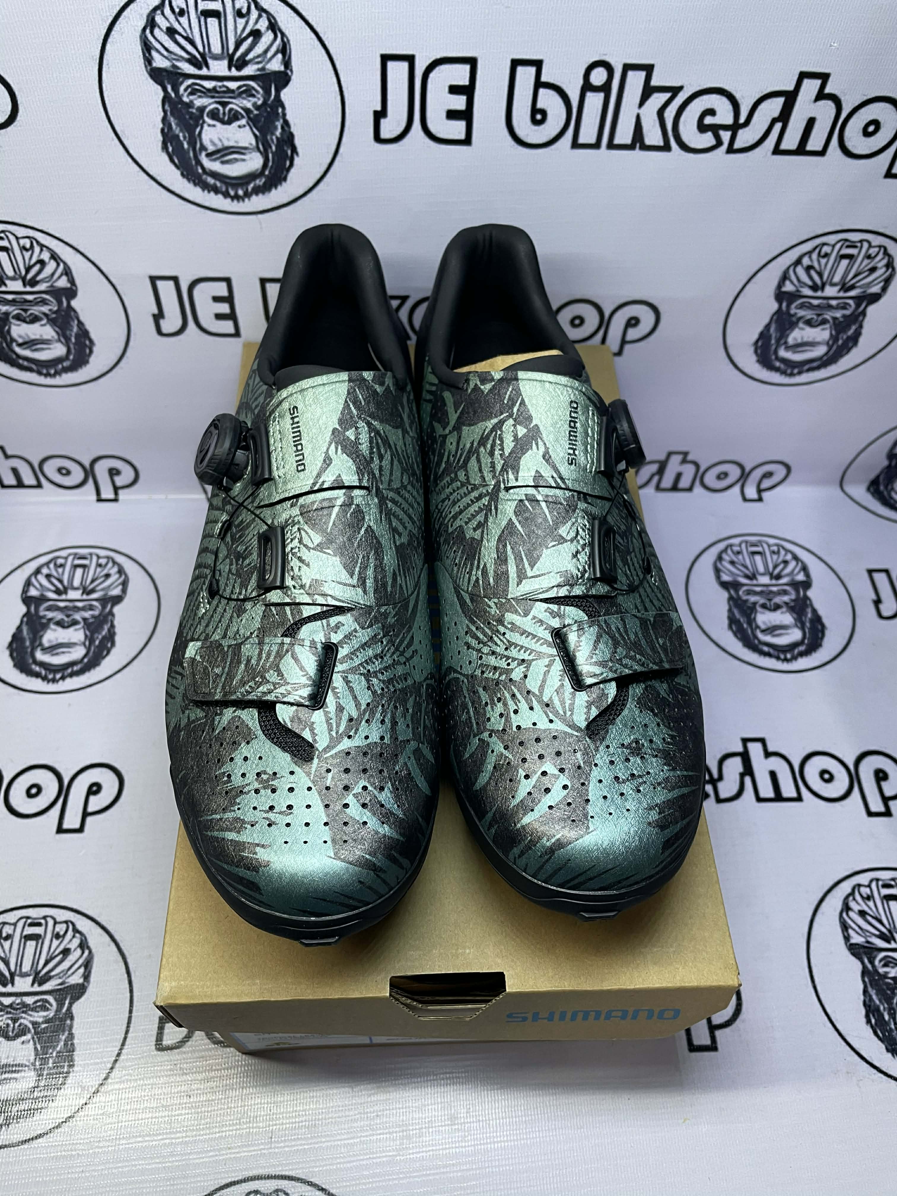 SHIMANO RX801 CARBON GRAVEL TROPICAL WIDESHOES SIZE 44 – JE BIKESHOP