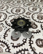 Durable sealed bearing rear derailleur pulley wheels set