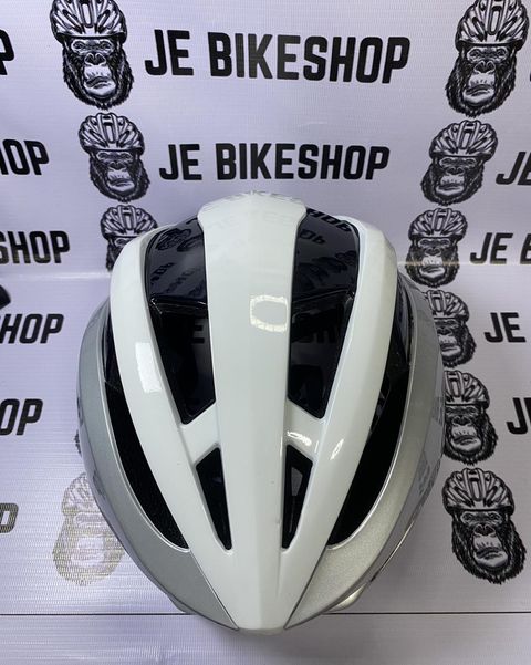 HJC Ibex helmet for men and women 54-60cm medium.
