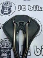 3D PRINTED HONEYCOMB SADDLE