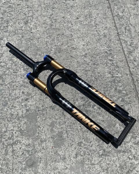Tanke 27.5/29-inch air suspension fork, 120mm travel, non-tapered