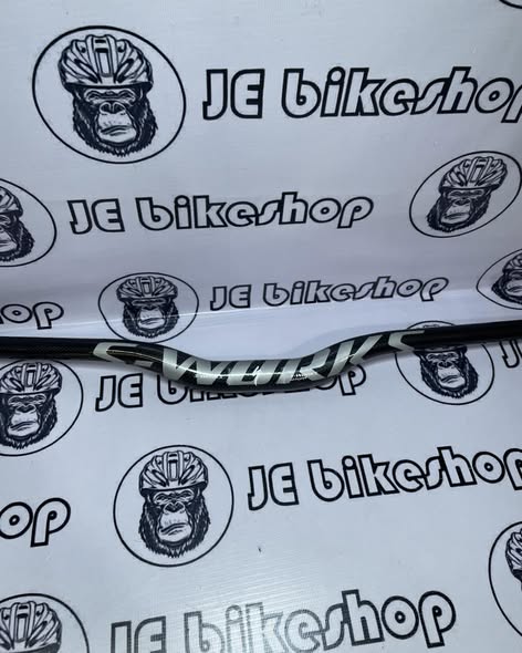 SWORKS MIDRISE CARBON HANDLE BAR