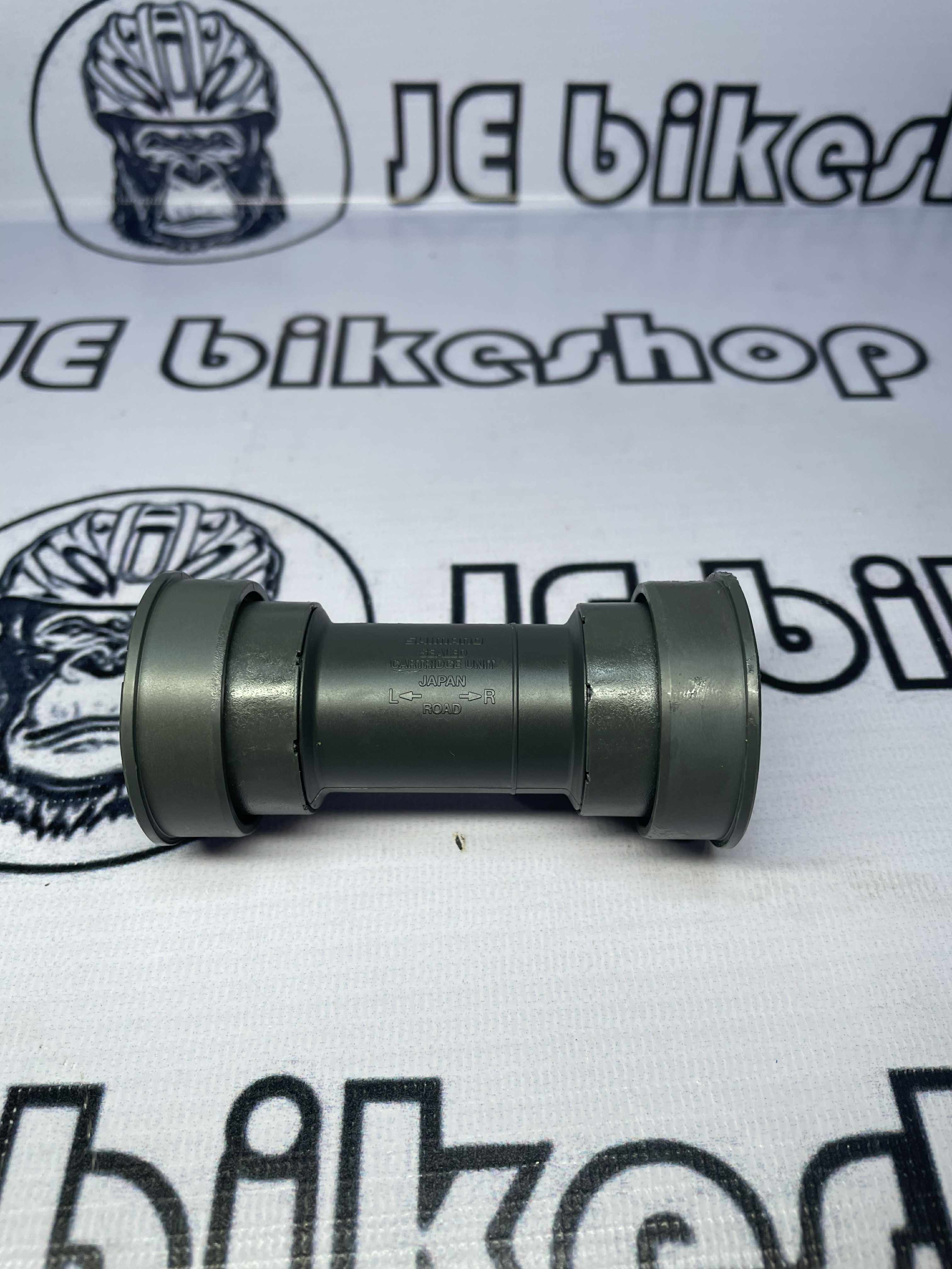 SHIMANO SM-BB72-41 PRESS-FIT BOTTOM BRACKET