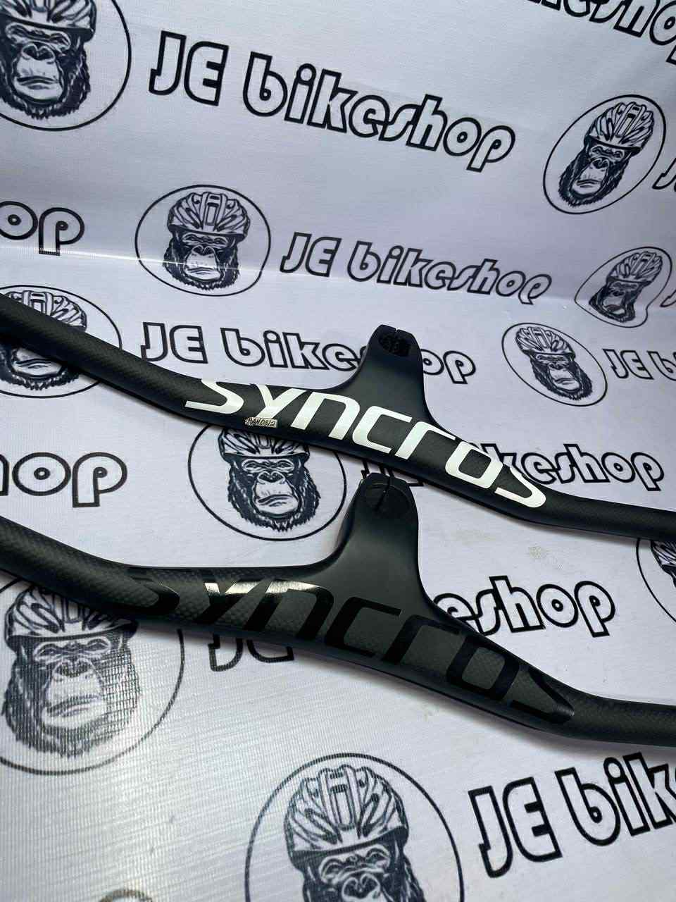 SYNCROS INTEGRATED FULL CARBON HANDLEBAR -17°