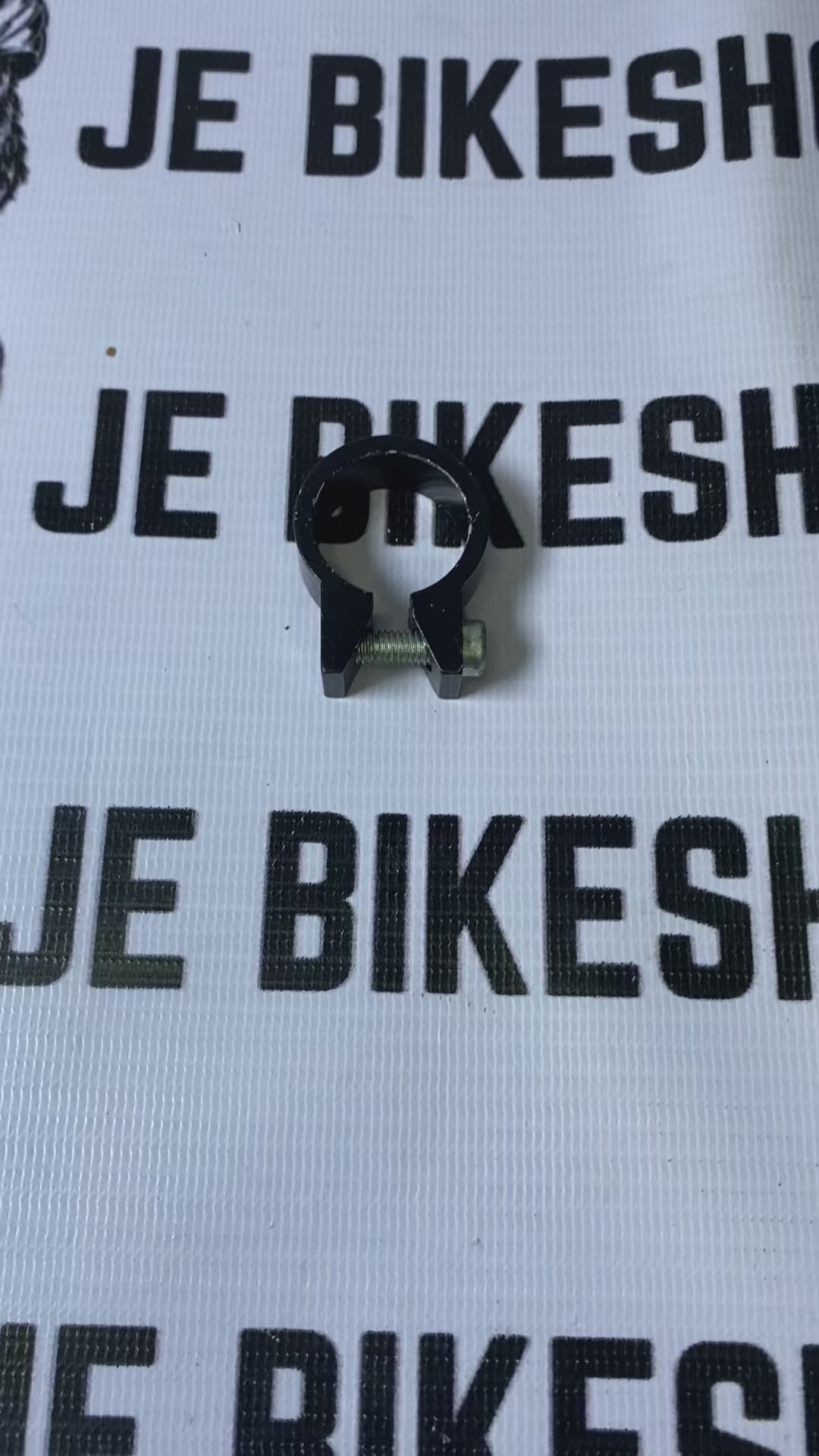 BOLT TYPE SEATCLAMP