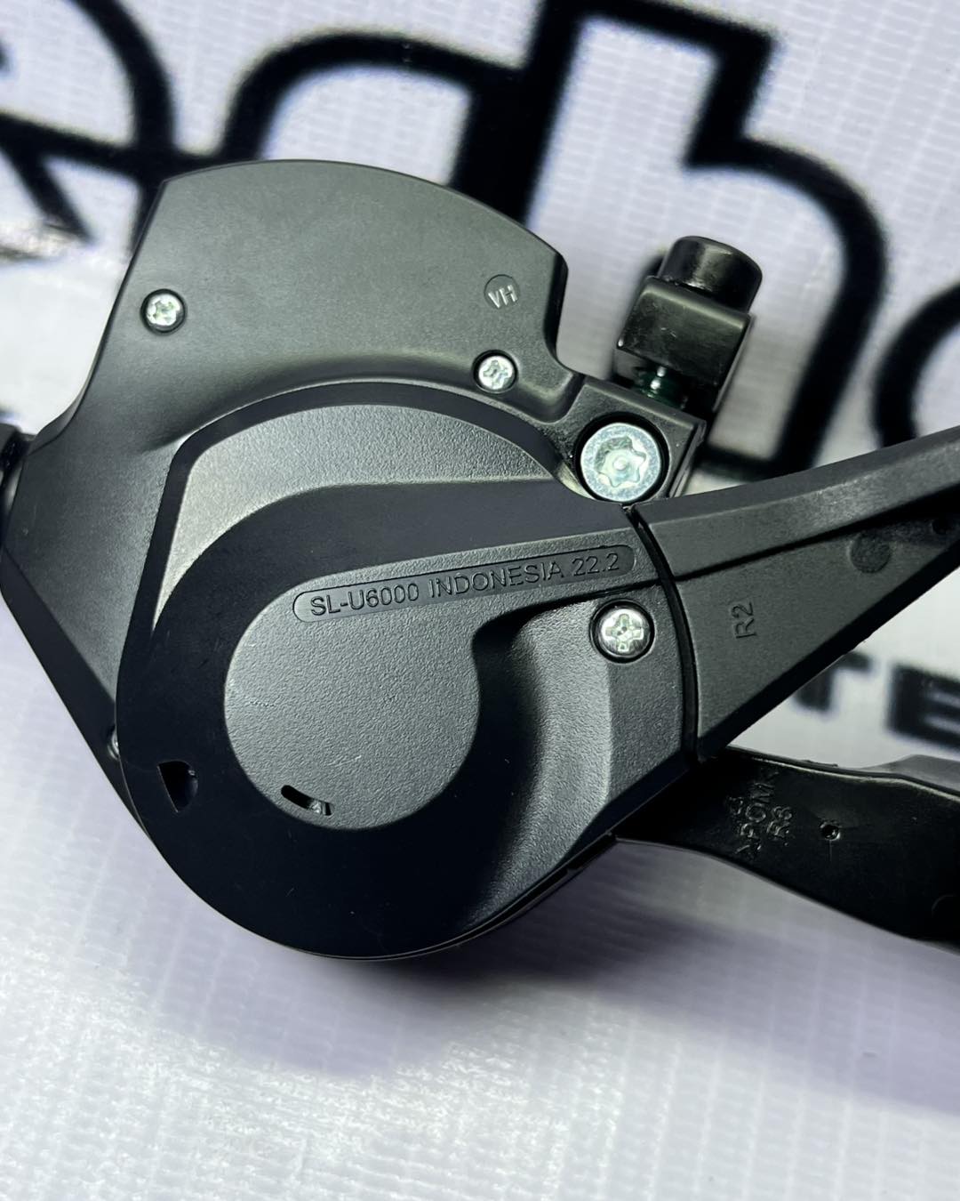 SHIMANO CUES SL - U6000 10 SPEED RAPIDFIRE + RIGHT SHIFTER CLAMP BAND