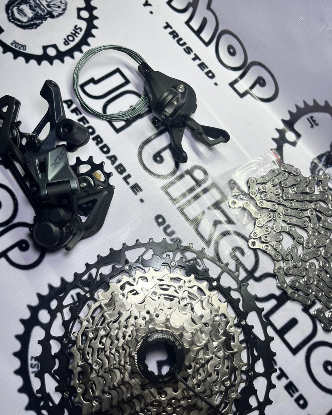 SHIMANO SLX M7100 12 SPEED UPKIT NON WINDOW AND SUNSHINE LIGHTWEIGHT 11 - 50 T WITH M6100 CHAIN